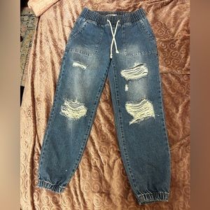 Distressed Jogger Jeans Size Small